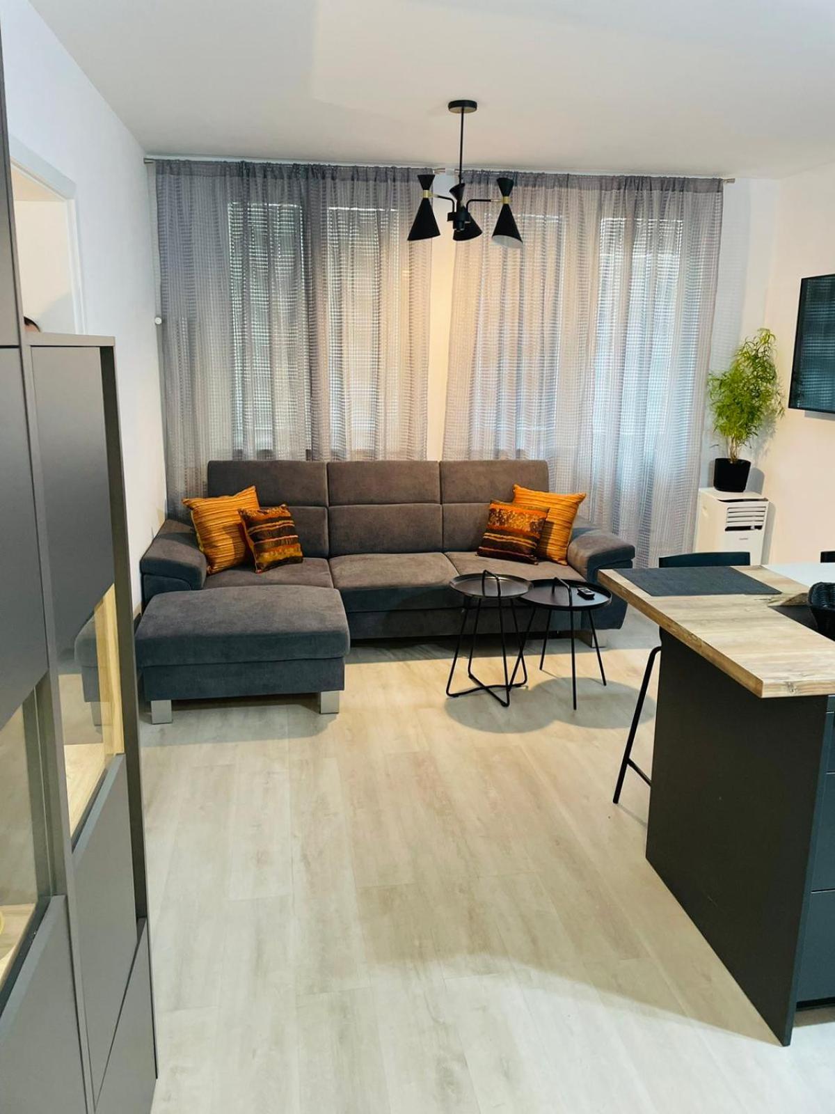 Apartament-Demian Sofia Luaran gambar