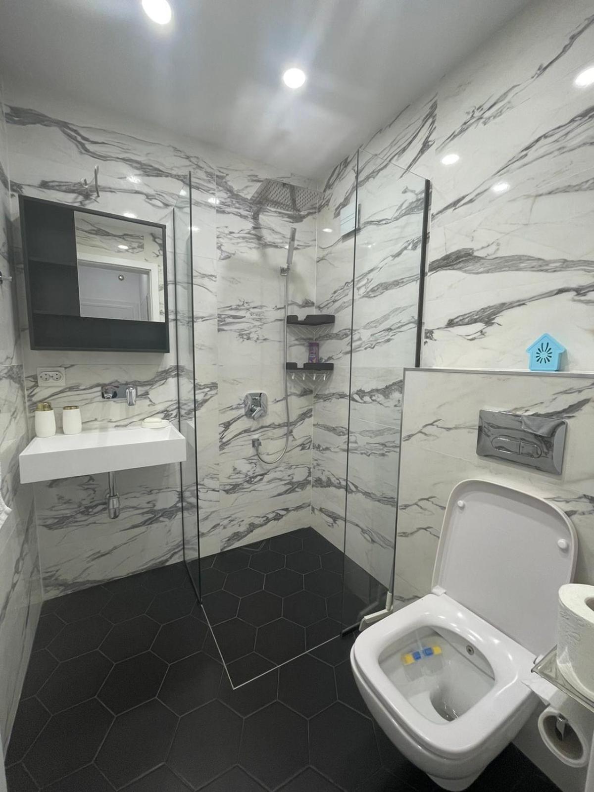 Apartament-Demian Sofia Luaran gambar